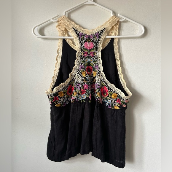 Anthropologie Akemi Kin Mosley Floral Racerback Shirt - Picture 4 of 6